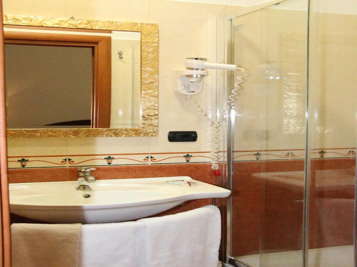 Guest House Galaxy Rome Exterior photo